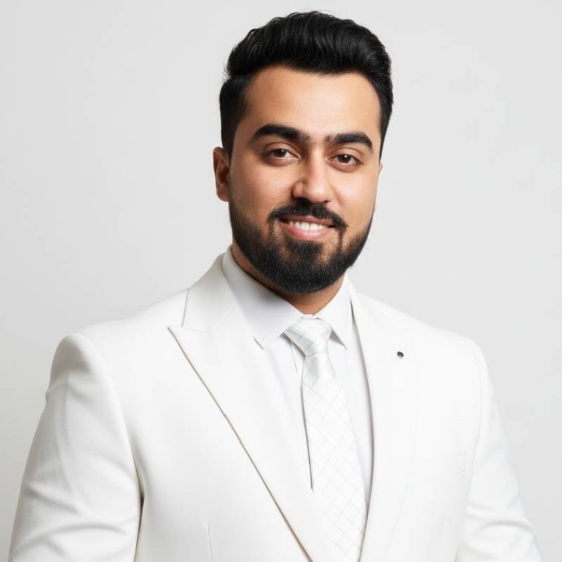 Samz Korim, 30, Texas USA