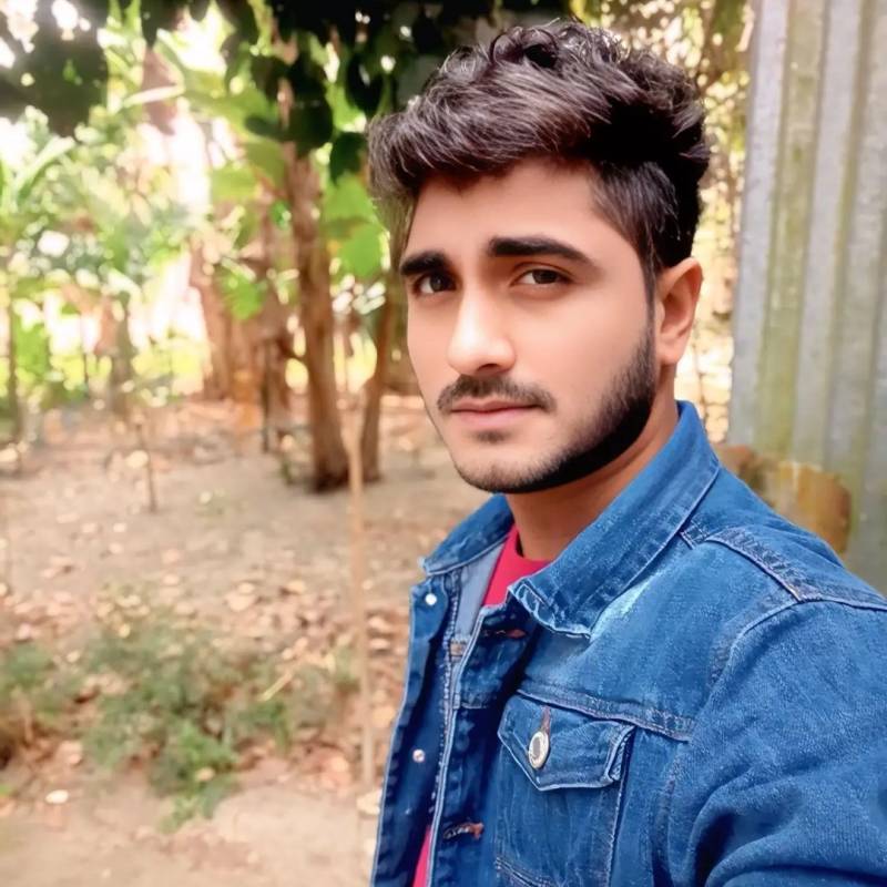 MD YOUSUF, 30, Bellevue Washington state
