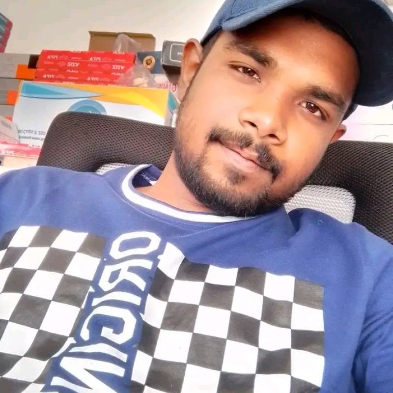 Md Tarek, 26, Maroc