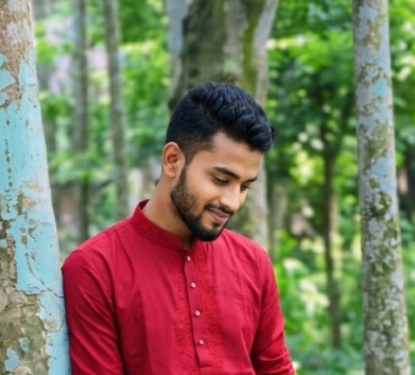 MD Akash, 26, Suisse