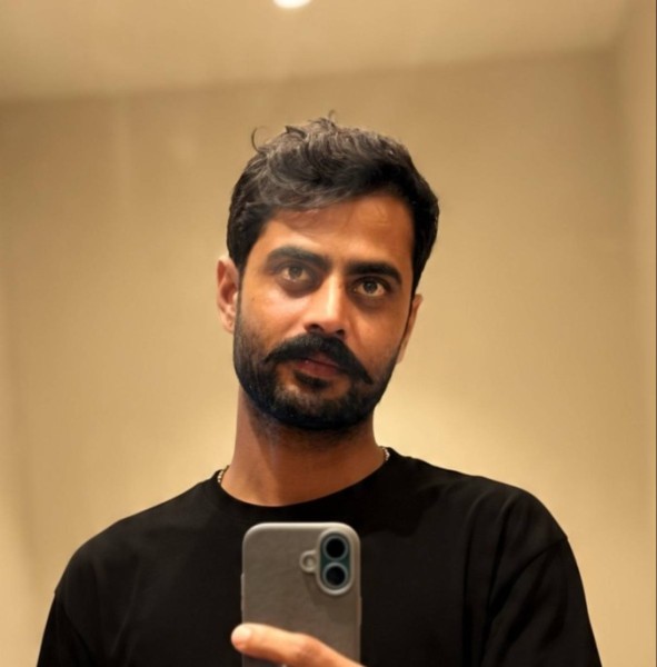 Deepak, 29, Nabinagar Chandra