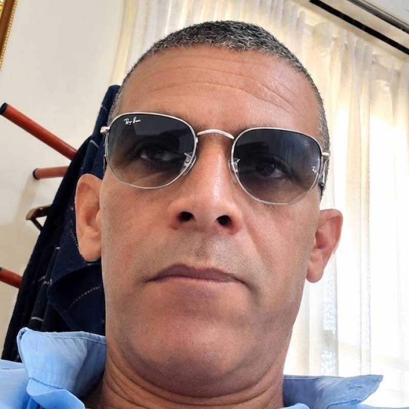 lamouri, 49, California