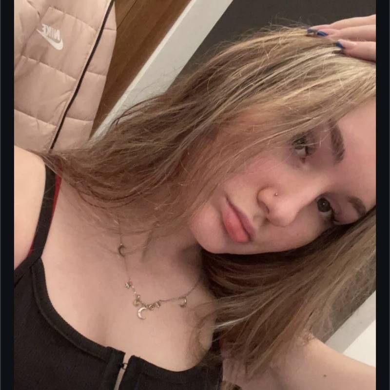 Sharon, 33