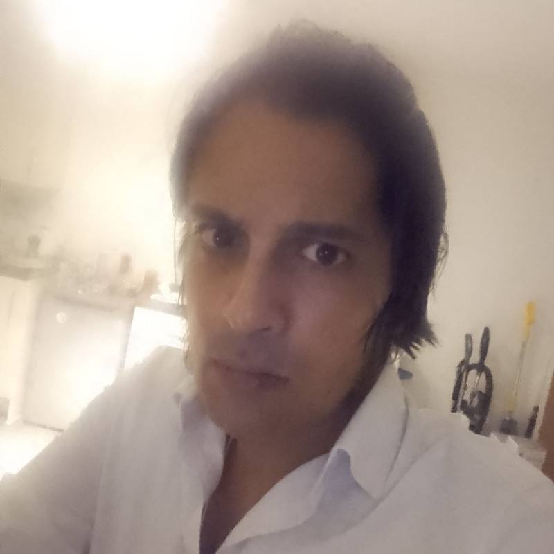 Aziz, 42, texas