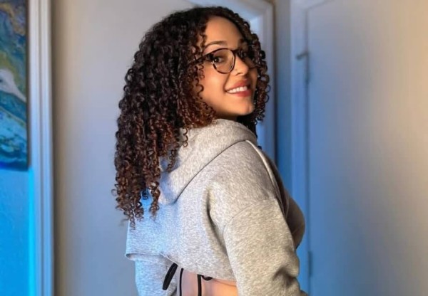 Destiny, 22, Charleston West Virginia