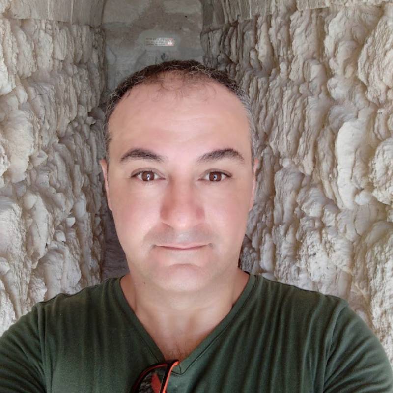moro, 40, New York