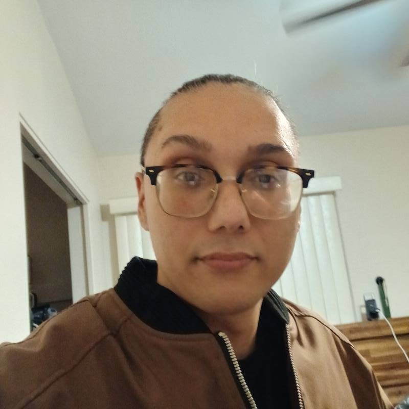H. Andres, 37, Sharja