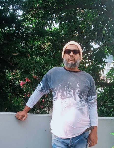 Md kuasha, 45, England