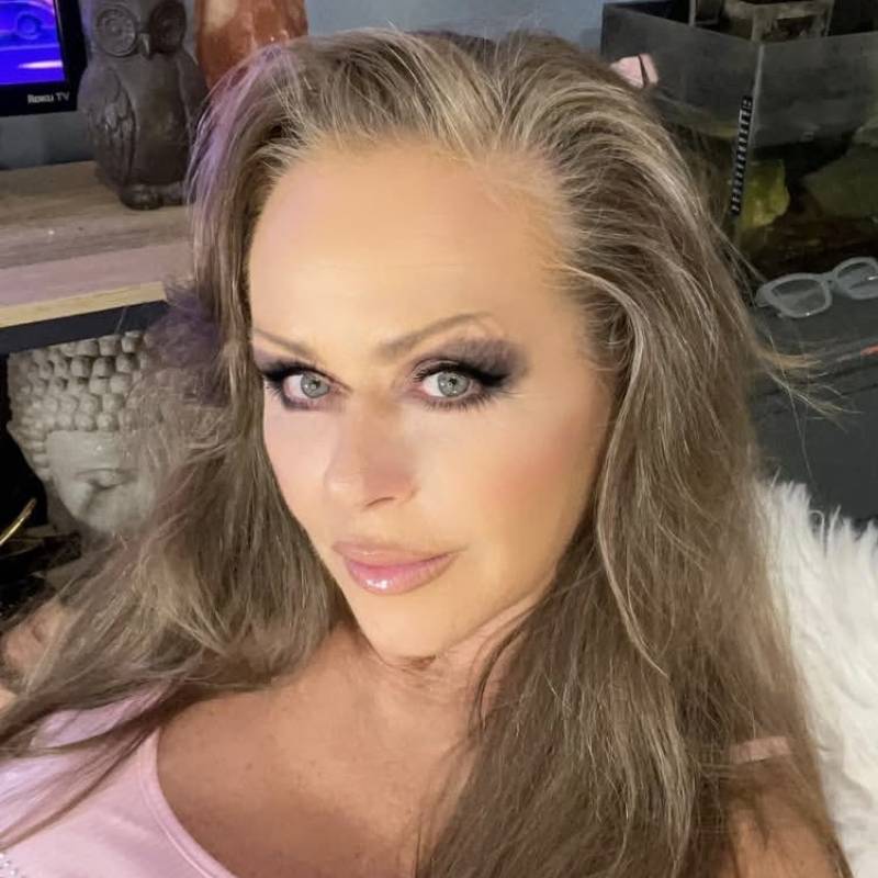 Serena, 43, Chittagong