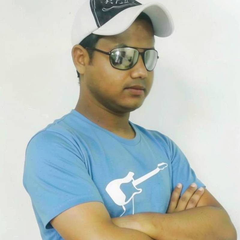 (((Nafis))), 41, Pakistan