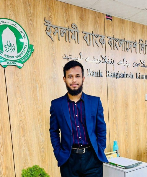 Mohammad Ullah, 25, Los Angeles California