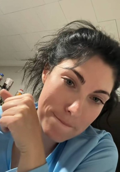Taylor  Naomi, 35, Brazil