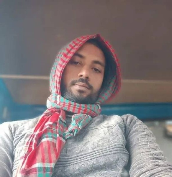 Shobuj Hossan, 32, Vico del gargano