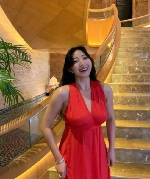 Fang, 30, Dallas