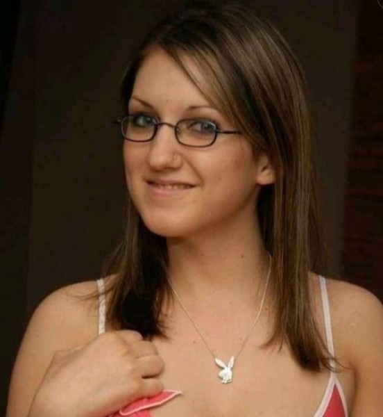 Anita, 25, Canada