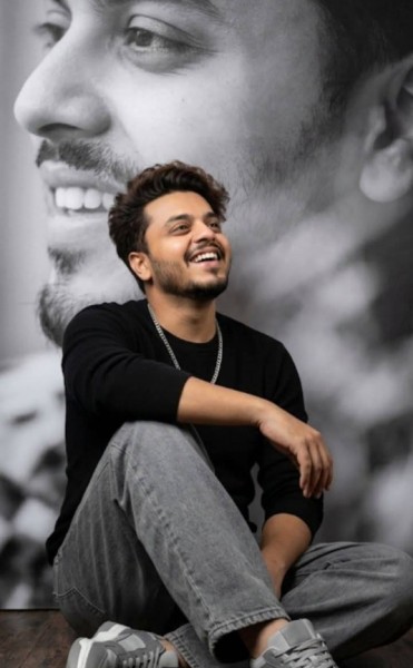 MdNazmul, 35, Dhaka