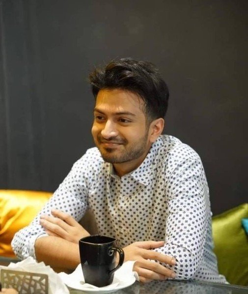 Ahsan, 28, Sharja