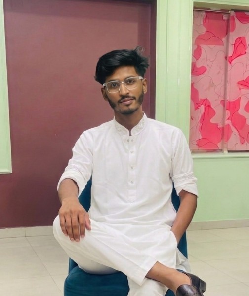 Al-Amin, 26, UK