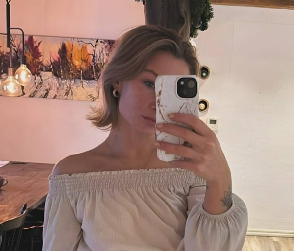 Silvia, 40, B