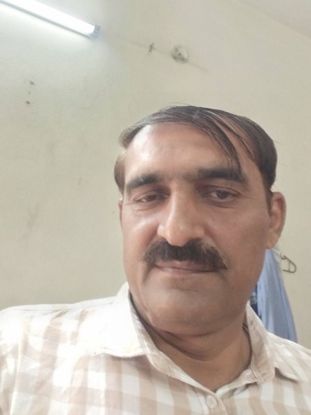 Javed, 42, Chapai Nawabganj Rajshahi Bangladesh