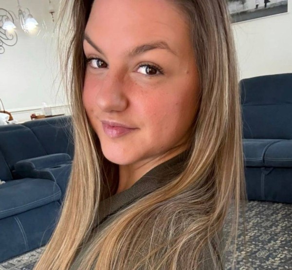 Olivia, 23, Scotland United Kingdom