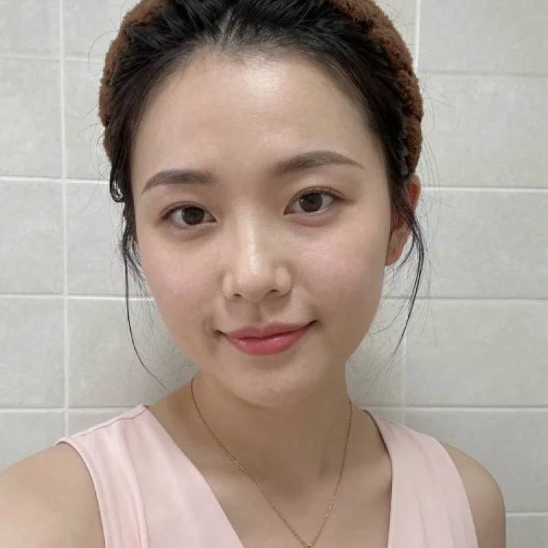 Luna, 35, Uk