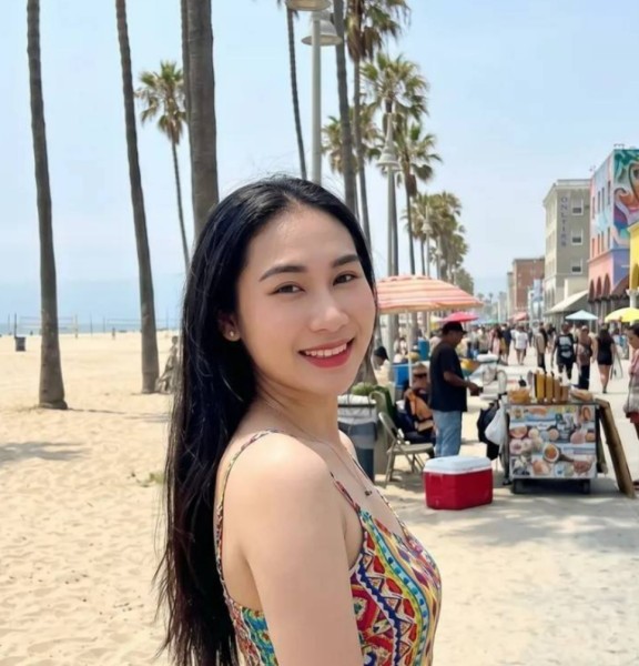 Celia, 36, Denver