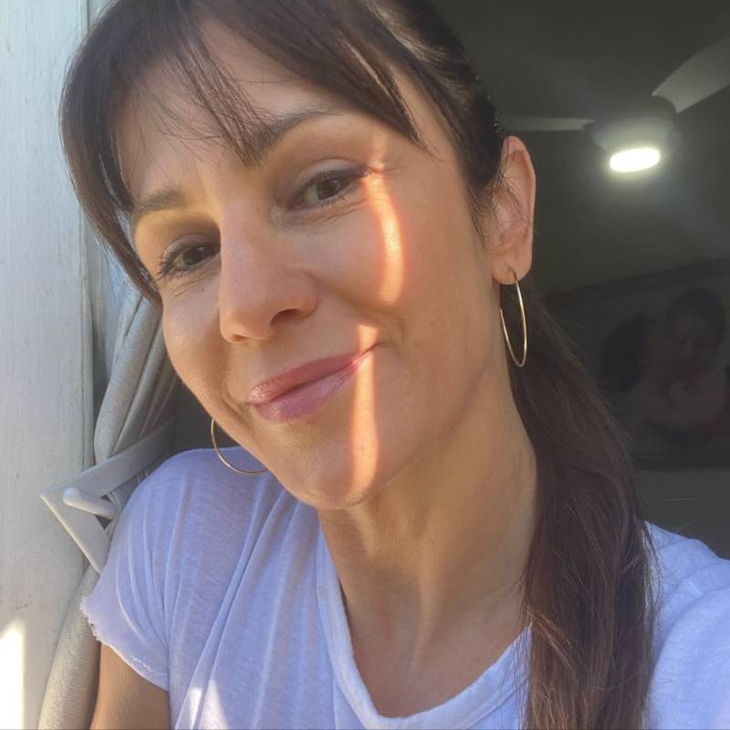 mona, 51, Spain