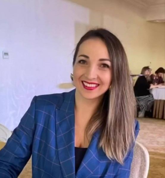 Aisha, 35, GERMANY
