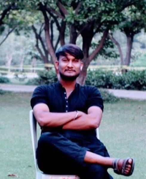 Mohammad Osama Ahmed, 28, Oak Forest Illinois