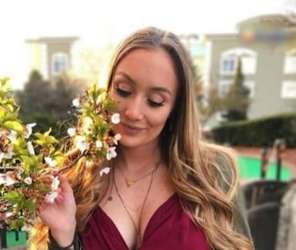 Linda, 33