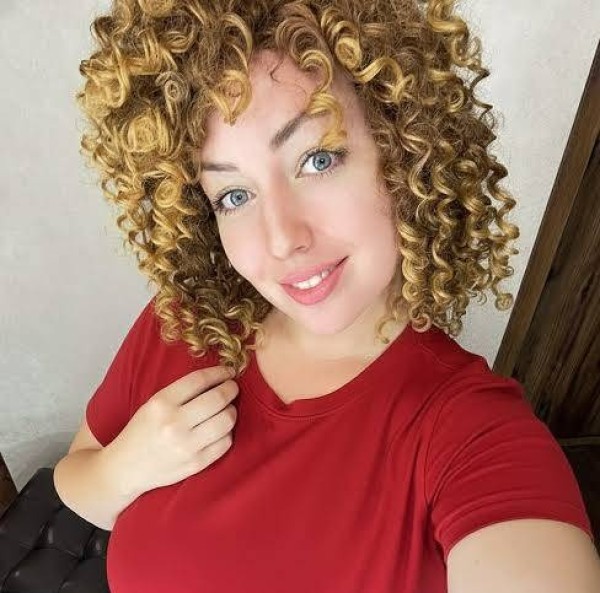 Hanna zimm, 36, Goa