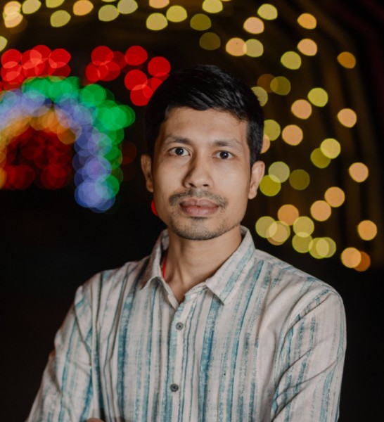 ARUN DEY, 30, U A E