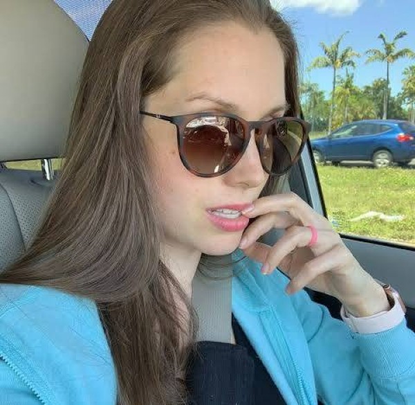 Marie, 29, Colombo