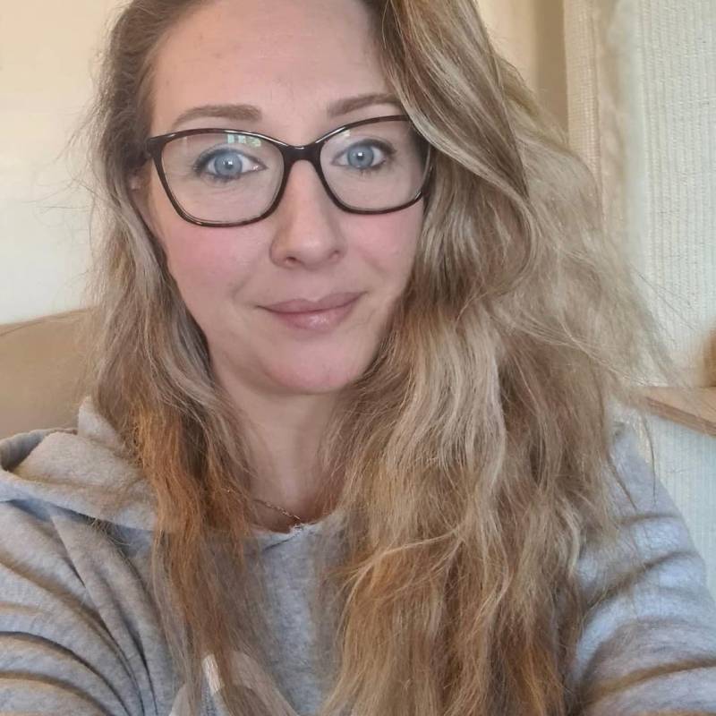 Emy, 38, edmonton alberta
