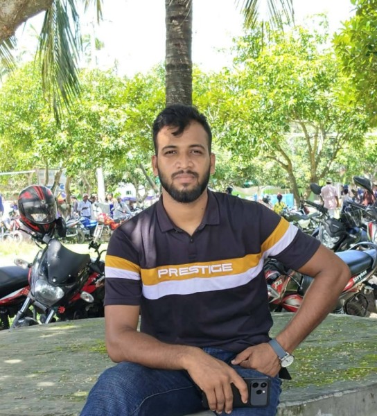 Rubel Ahmed, 30, Iran