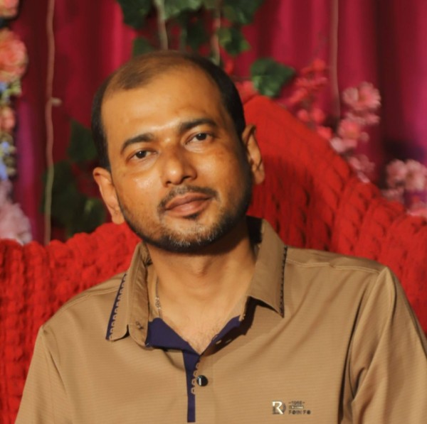 M.A.Mintu, 34, GERMANY