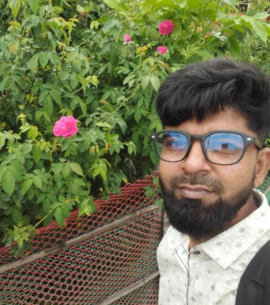 Ndim Hasan, 33, anywhere