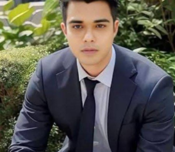 Mr. Likhon, 20, Banner Illinois