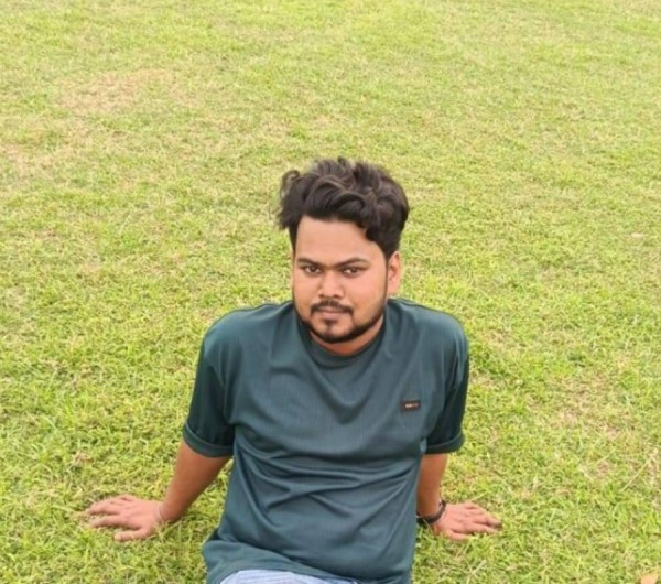 Eshan, 25, Maroc