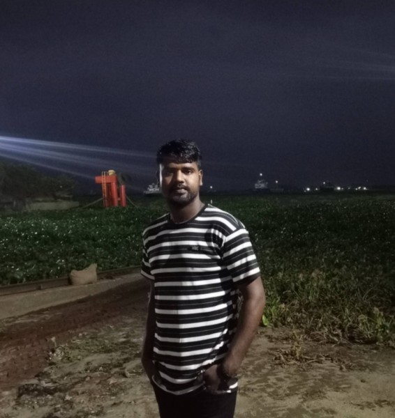 Pavel, 32, Bonpara