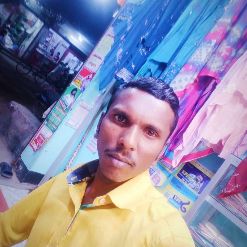 Akash, 29, Madagascar