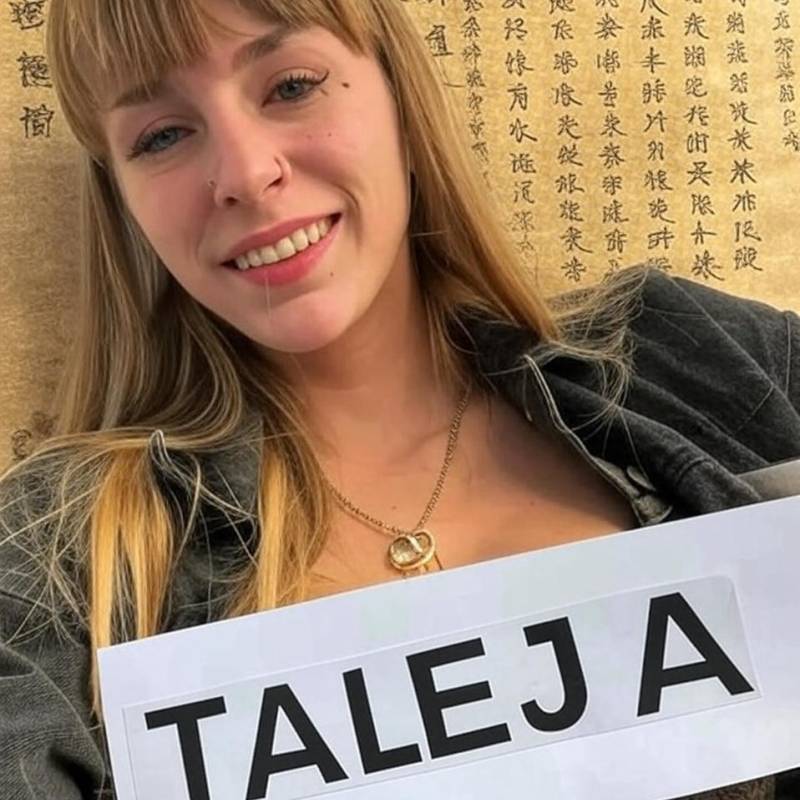 Angela3322 dating