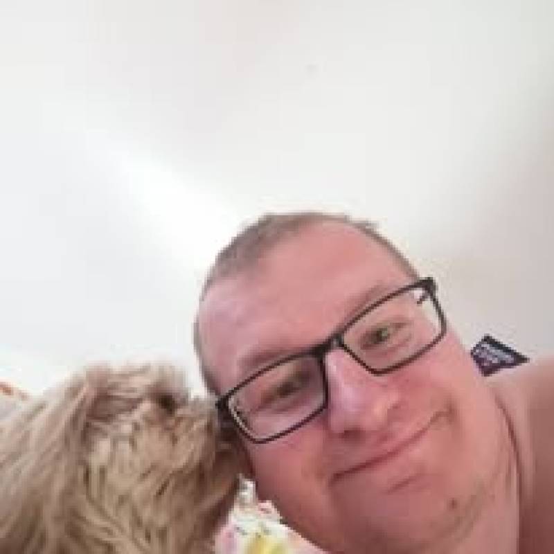 chris84 dating