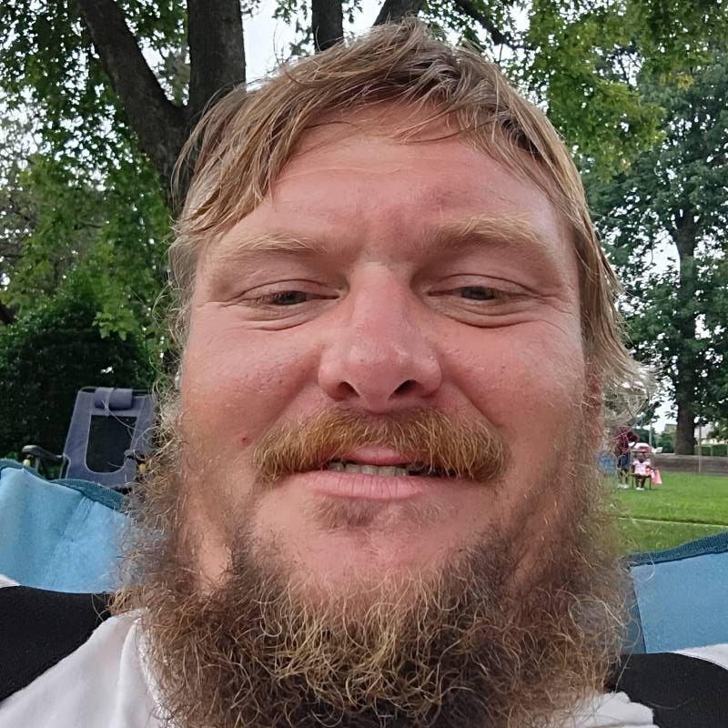 Danny44744 dating
