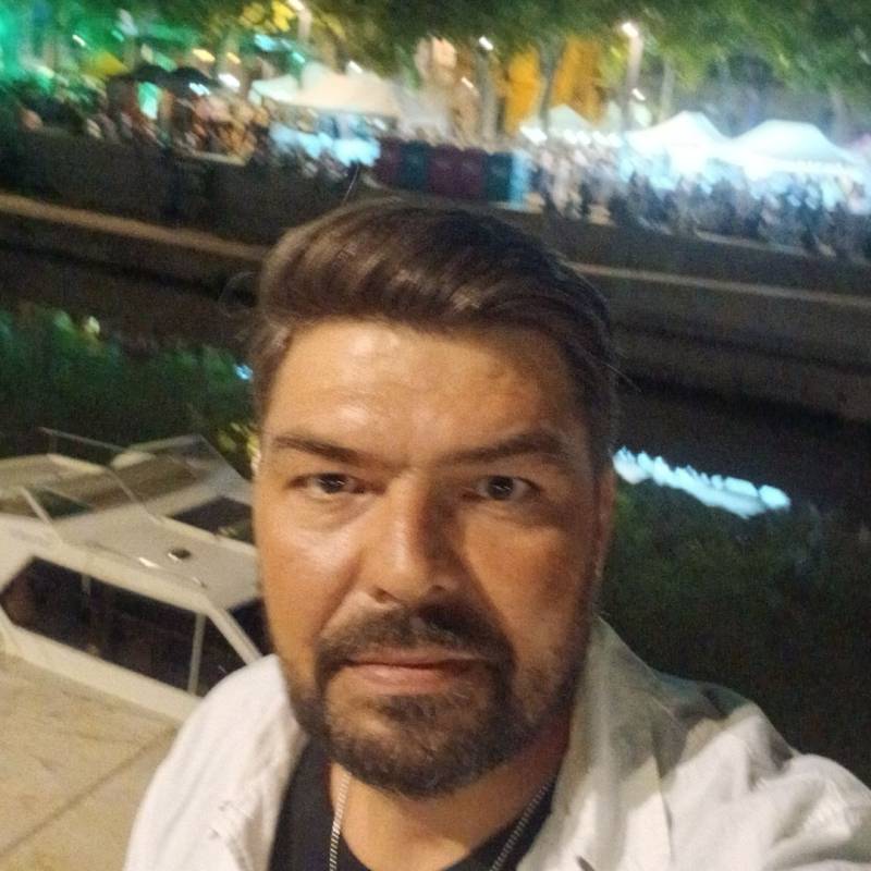 Pedro43 dating